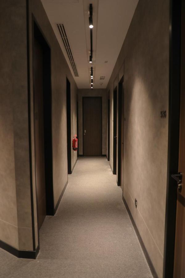 Abu Dhabi Airport Hotel T3 Departures Exterior photo