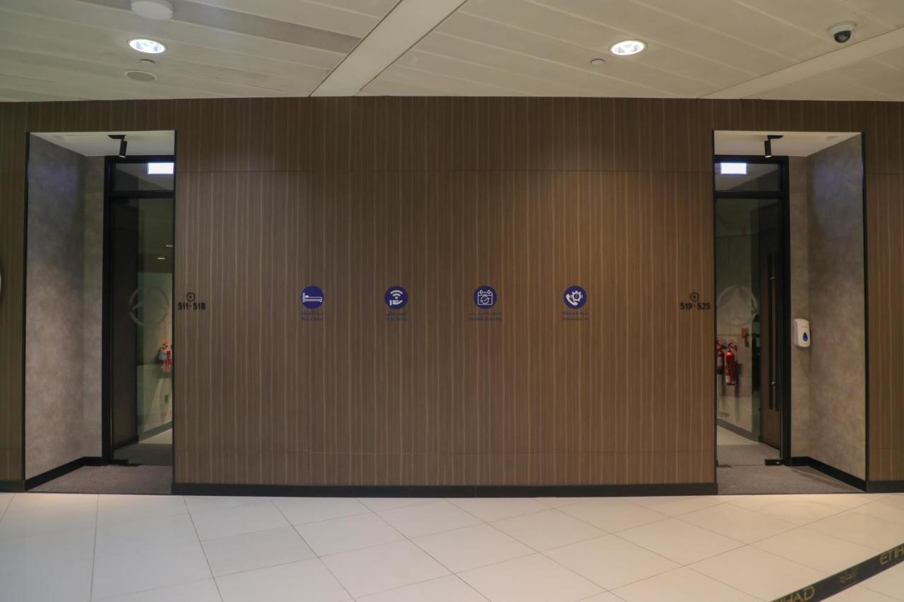 Abu Dhabi Airport Hotel T3 Departures Exterior photo